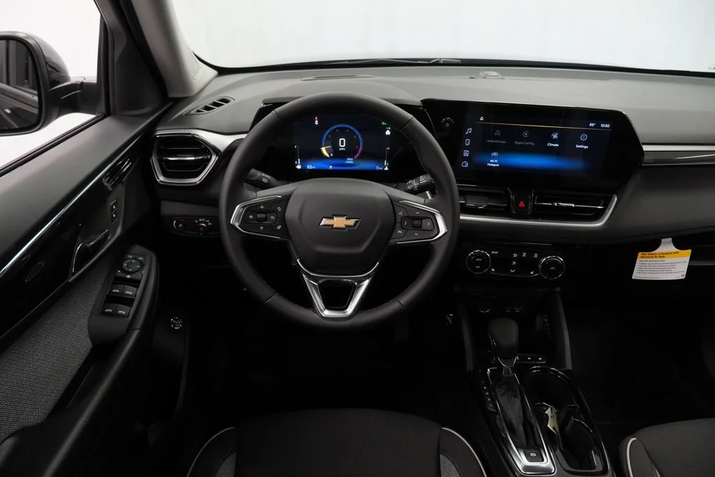 New 2026 Mosaic Black Metallic Chevrolet LT image 13