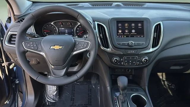 Used 2024 Lakeshore Blue Metallic Chevrolet LT image 9