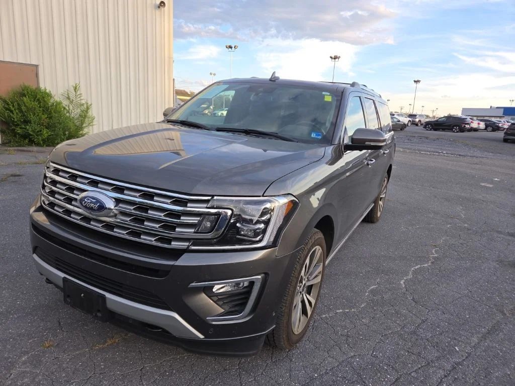 Used 2020 Gray Ford Limited image 2