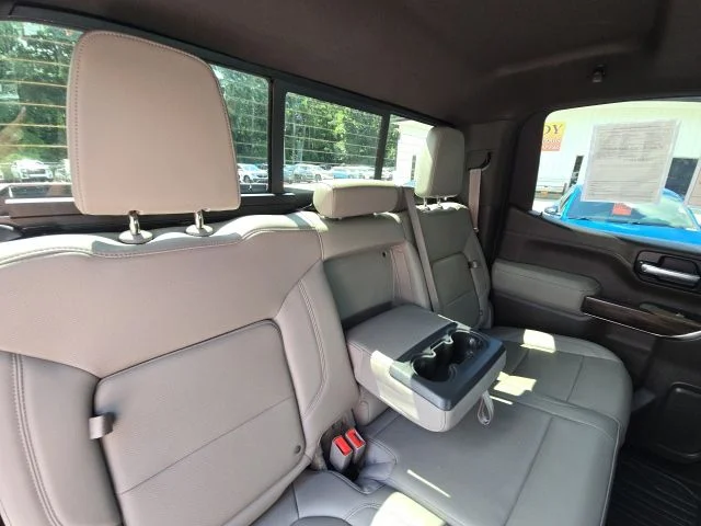 Used 2021 White GMC SLT image 17