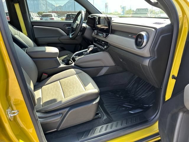 2023 Chevrolet Colorado ZR2 - Photo 16