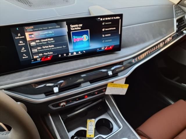 2025 BMW X7 40i - Photo 10