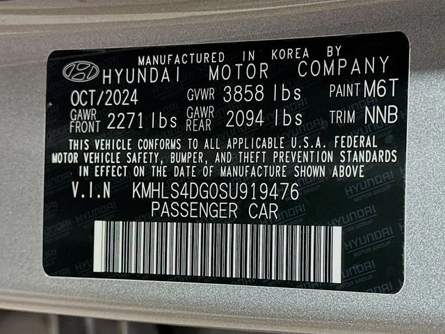 Certified Used 2025 Silver Hyundai SEL Convenience image 27