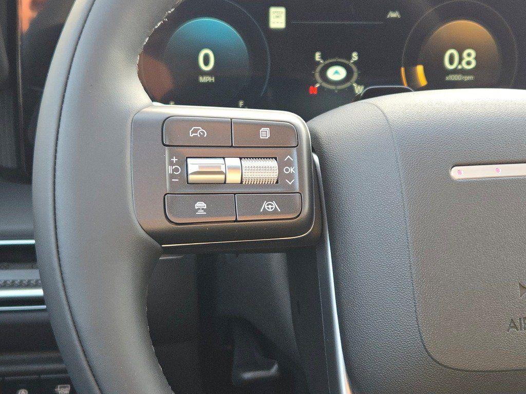 New 2026 White Hyundai Calligraphy AWD image 36