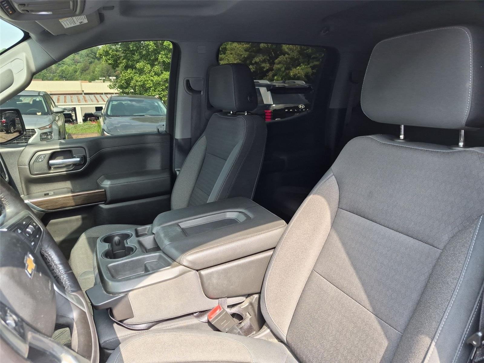 Used 2019 Shadow Gray Metallic Chevrolet LT image 16