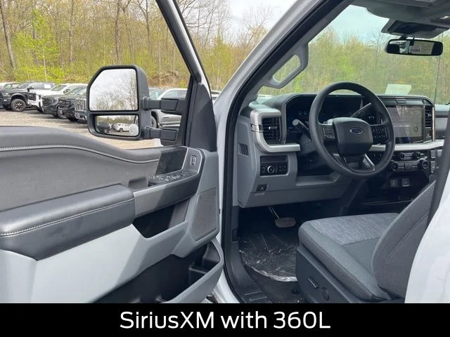 New 2026 Oxford White Ford F-350® XLT image 9