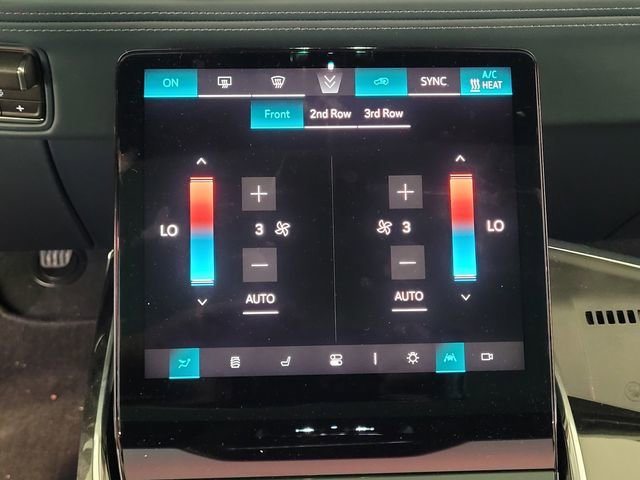 2025 Cadillac Escalade IQ Sport 2 - Photo 21