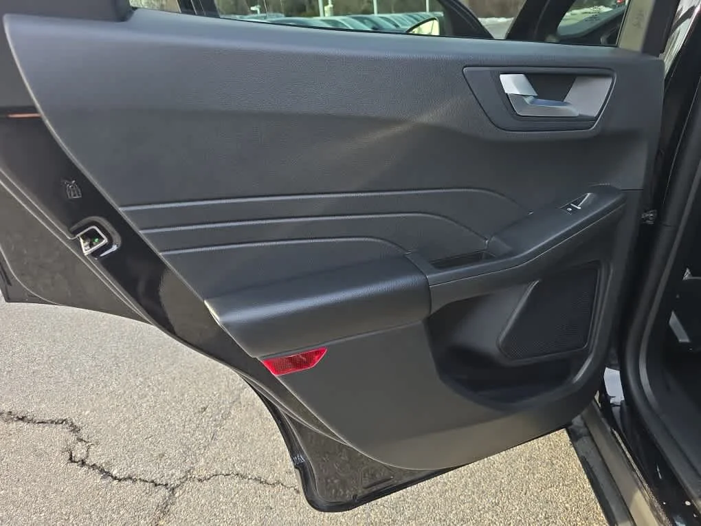 Certified Used 2023 Agate Black Ford ST-Line Select image 13