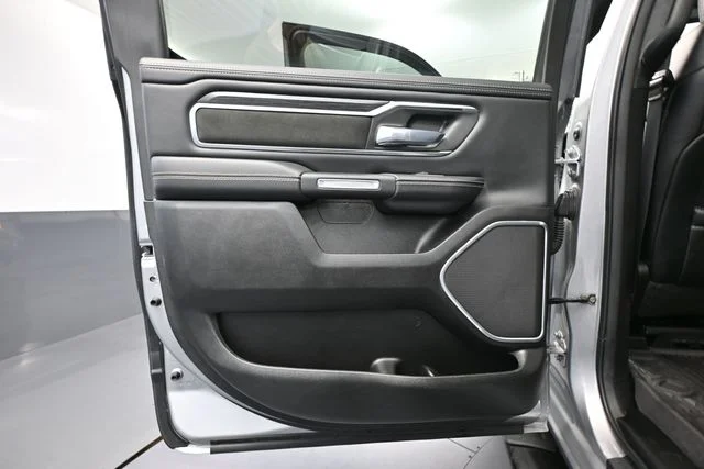 Used 2023 Silver Ram Laramie image 42