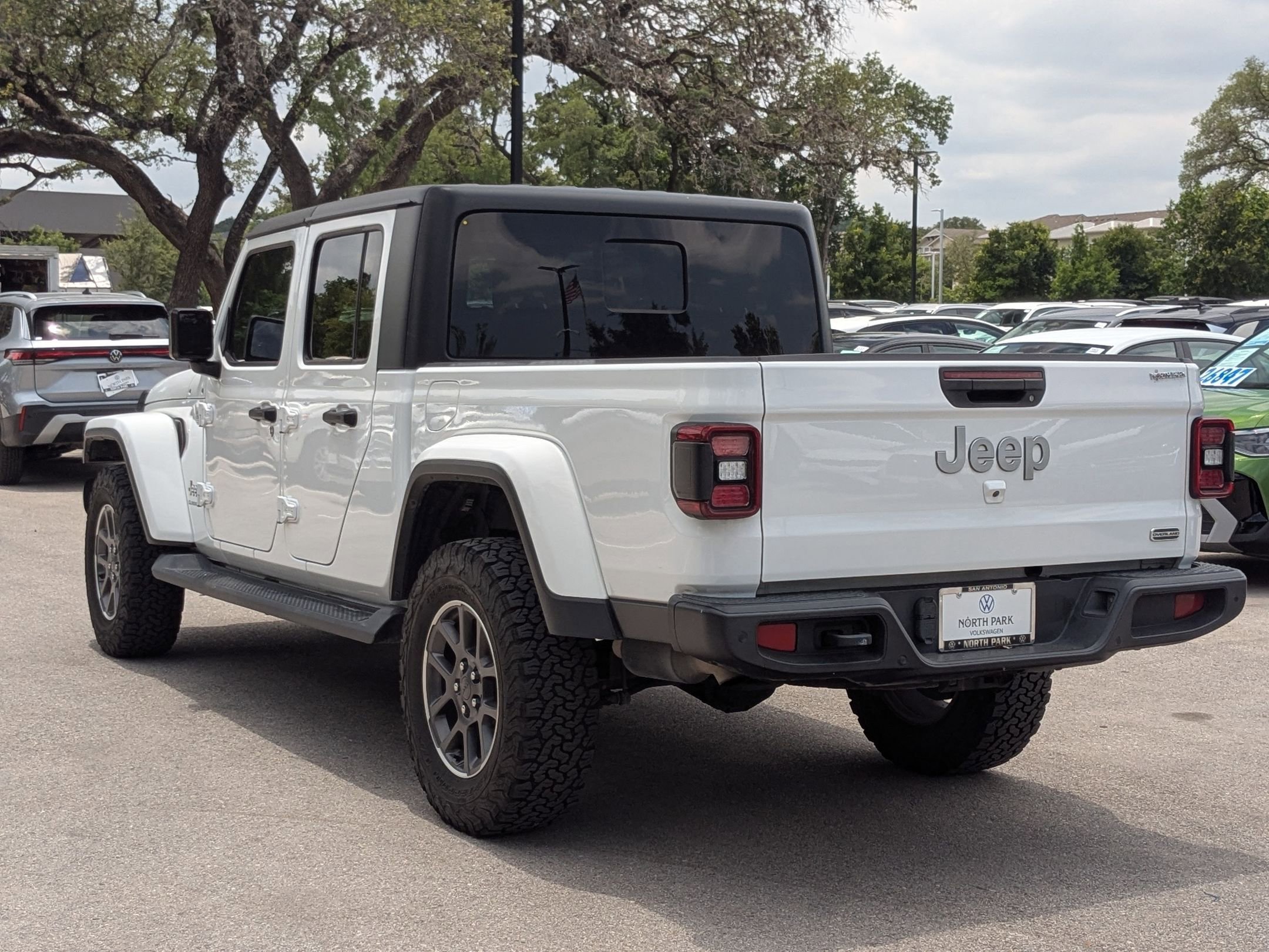 Used 2020 Bright White Clearcoat Jeep Overland image 5