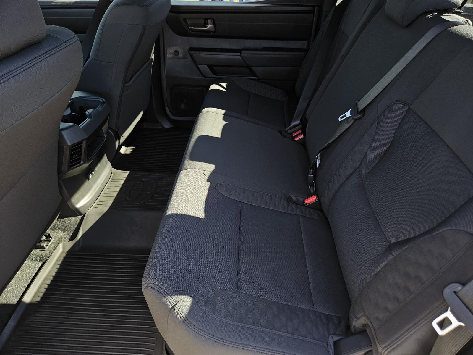 2026 Toyota Tundra SR5 - Photo 26