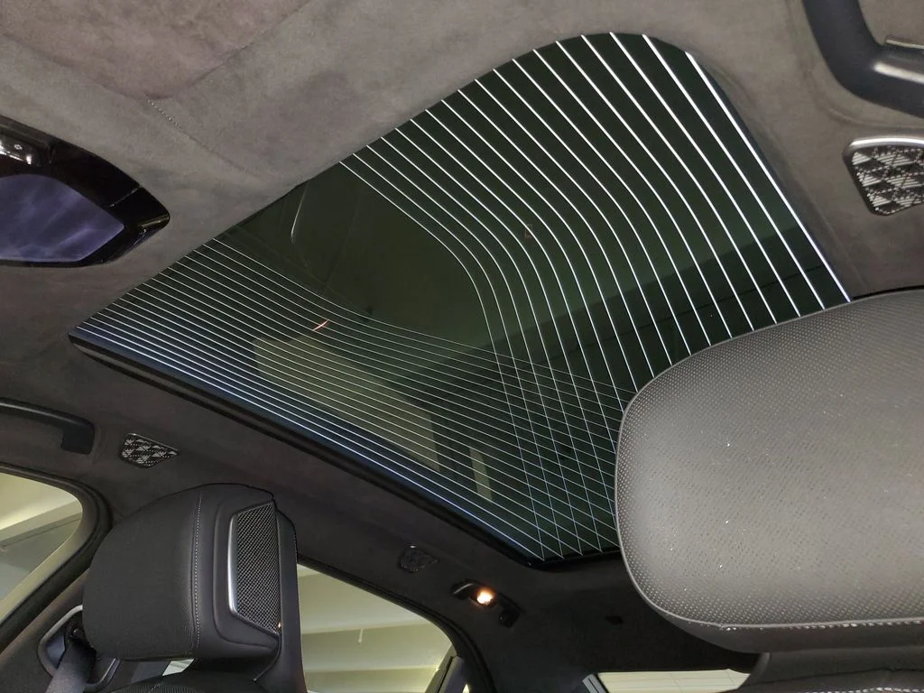 New 2027 BMW Individual Two-Tone Oxide Grey Metallic with Black Sapphire Metallic BMW  image 17