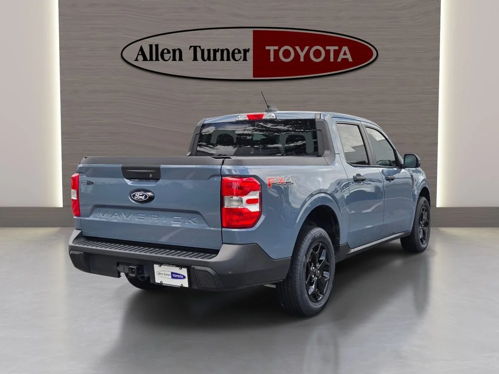 Used 2025 Gray Ford XLT image 8