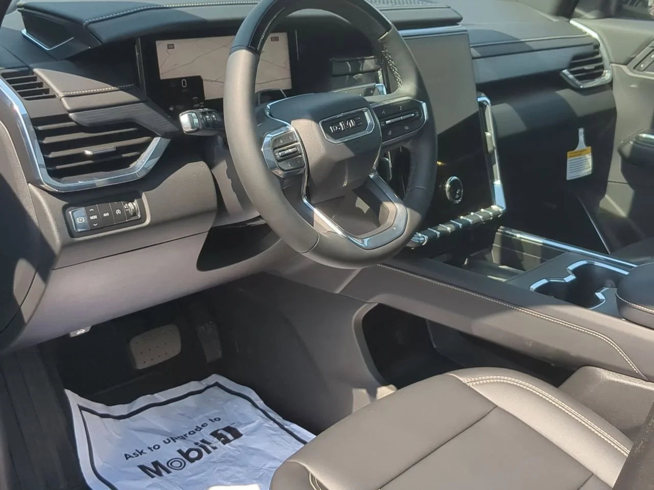 New 2026 Sterling Metallic GMC Elevation image 10