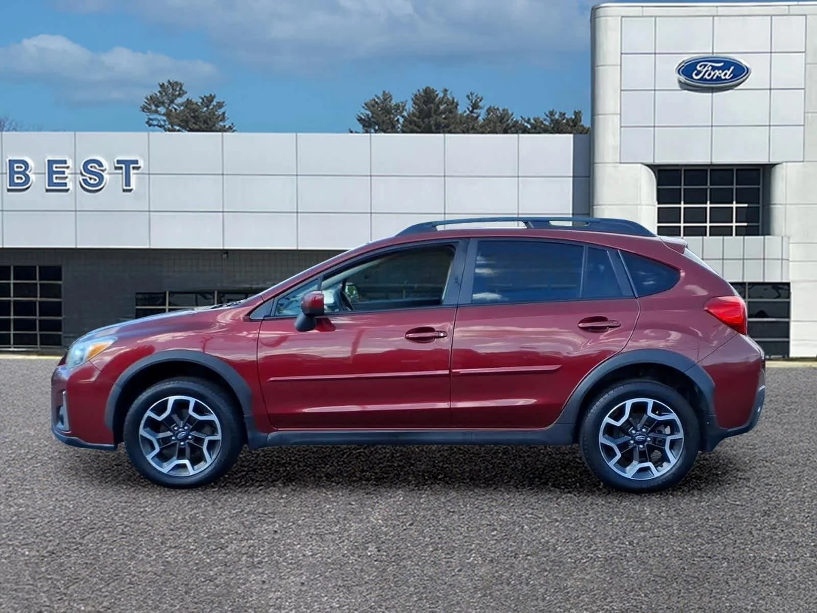 Used 2017 Subaru Crosstrek Premium with VIN JF2GPABC1HG258474 for sale in Nashua, NH