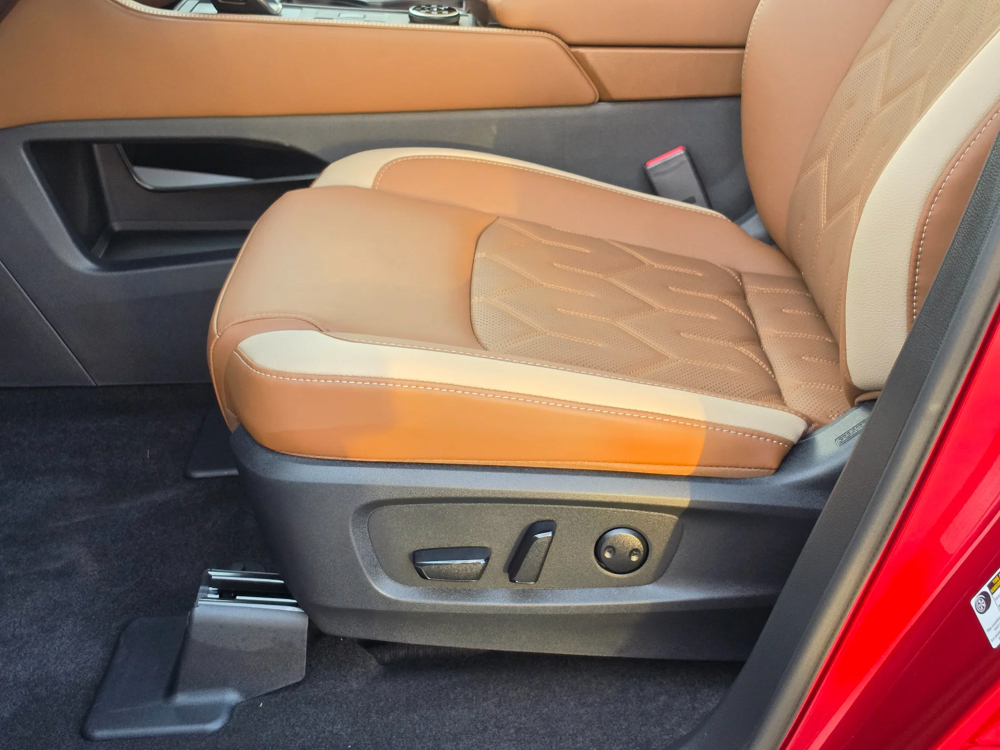 New 2026 Scarlet Ember Tintcoat Nissan Platinum image 20