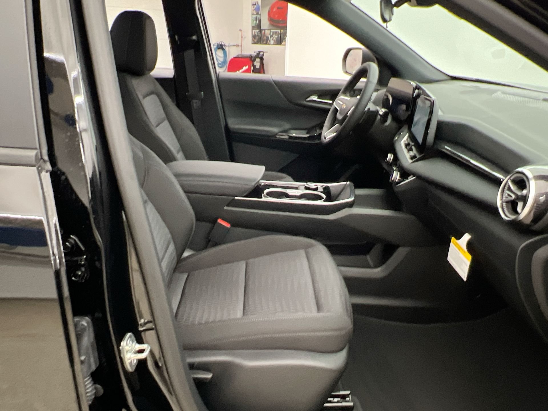 2026 Chevrolet Equinox LT - Photo 84