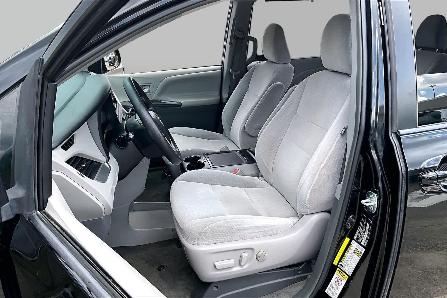 Used 2015 Attitude Black Toyota LE image 8