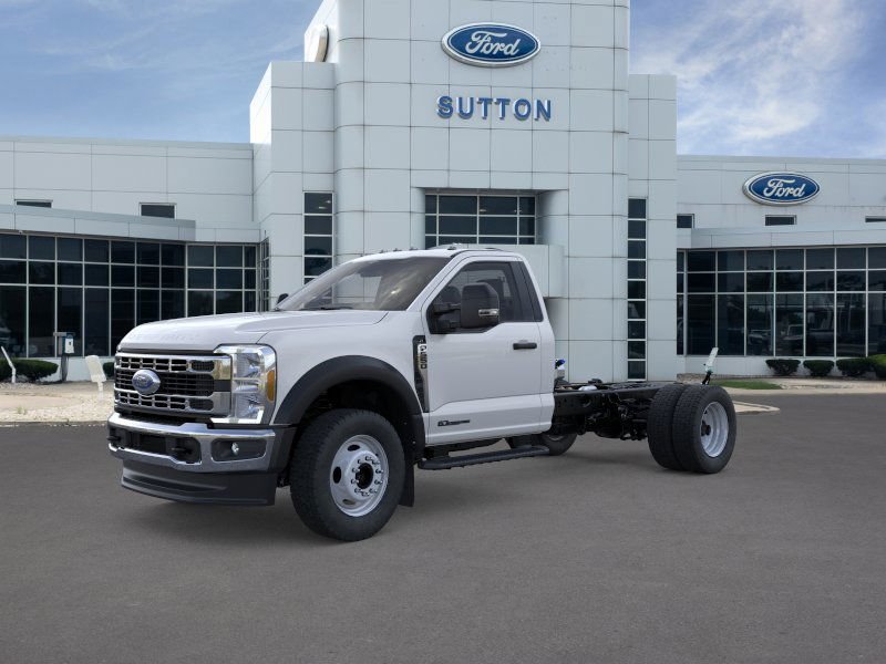 New 2025 Oxford White Ford F-550® XL image 23