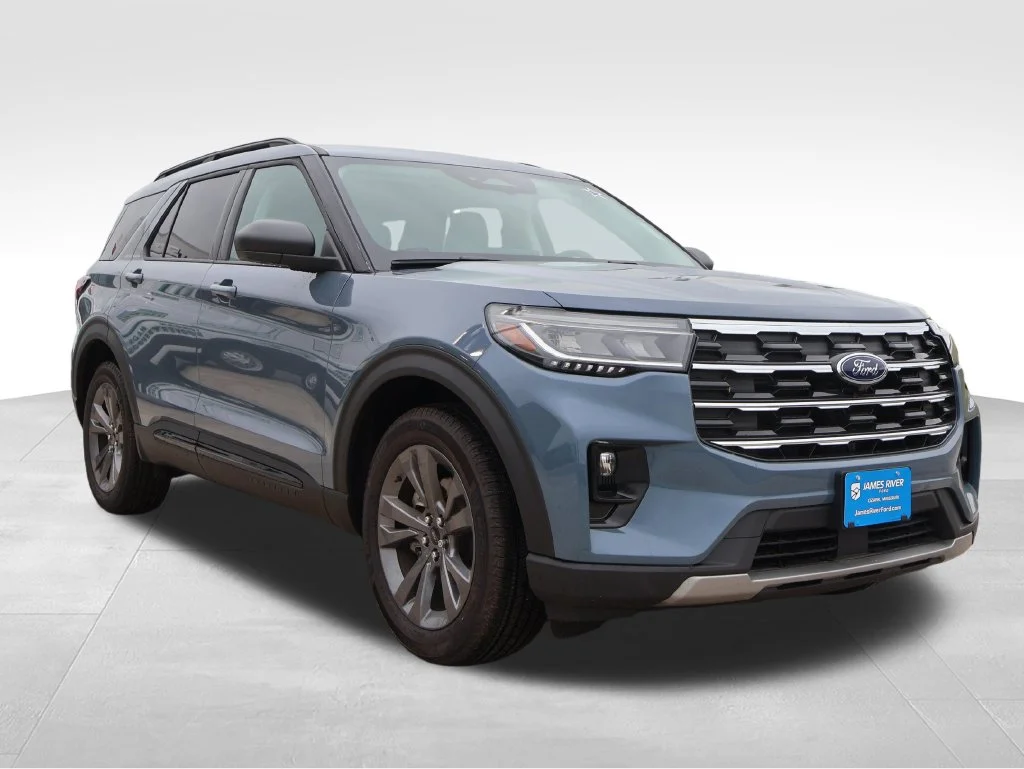 New 2026 Vapor Blue Metallic Ford Active image 6