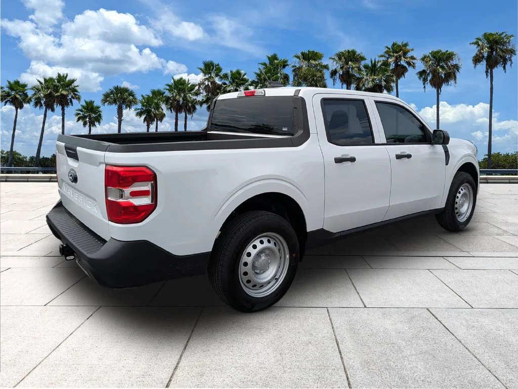 New 2026 Oxford White Ford XL image 7