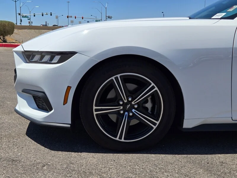 Used 2024 White Ford EcoBoost image 7