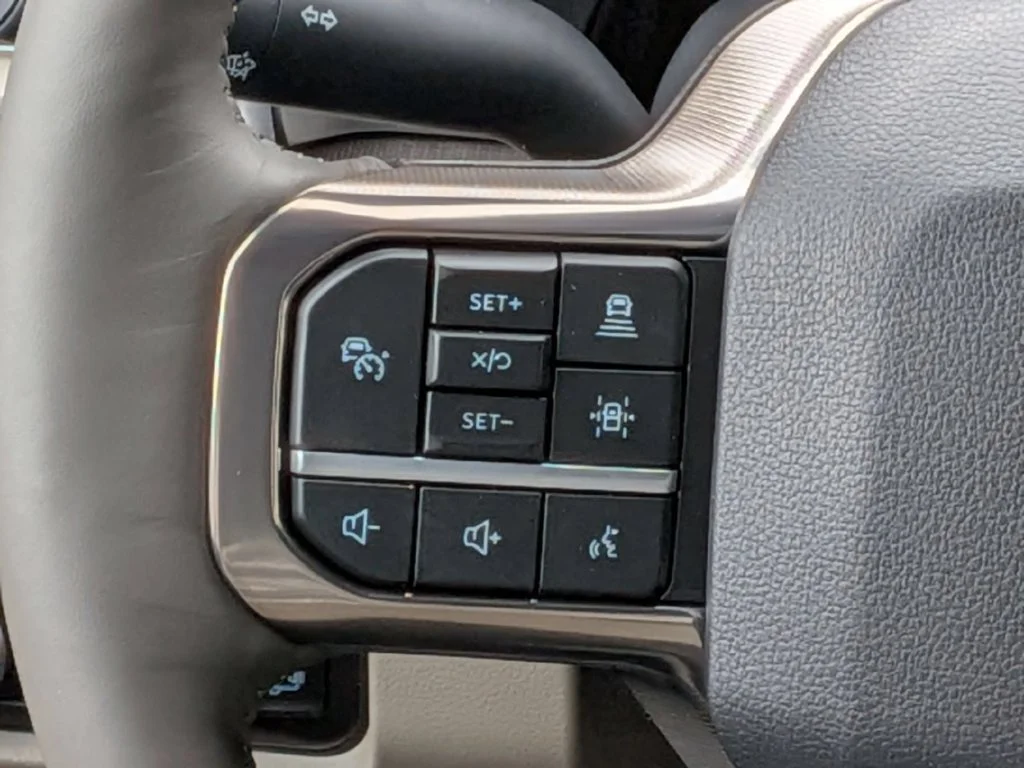 New 2026 White Ford Platinum image 21
