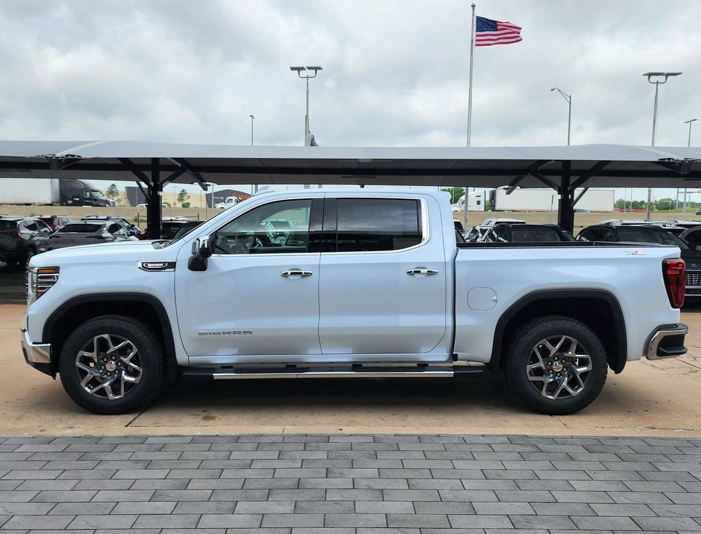 2026 GMC Sierra 1500 SLT - Photo 7