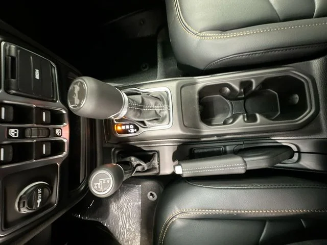 New 2026 Reign Exterior Paint Jeep Sahara image 22