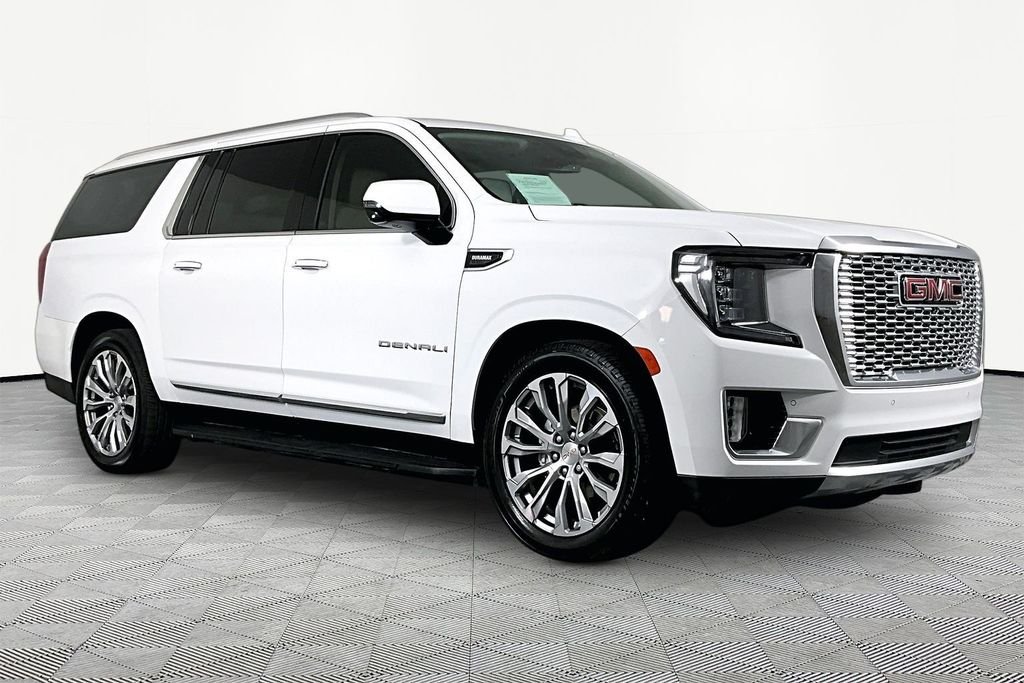 Used 2024 White GMC Denali image 3