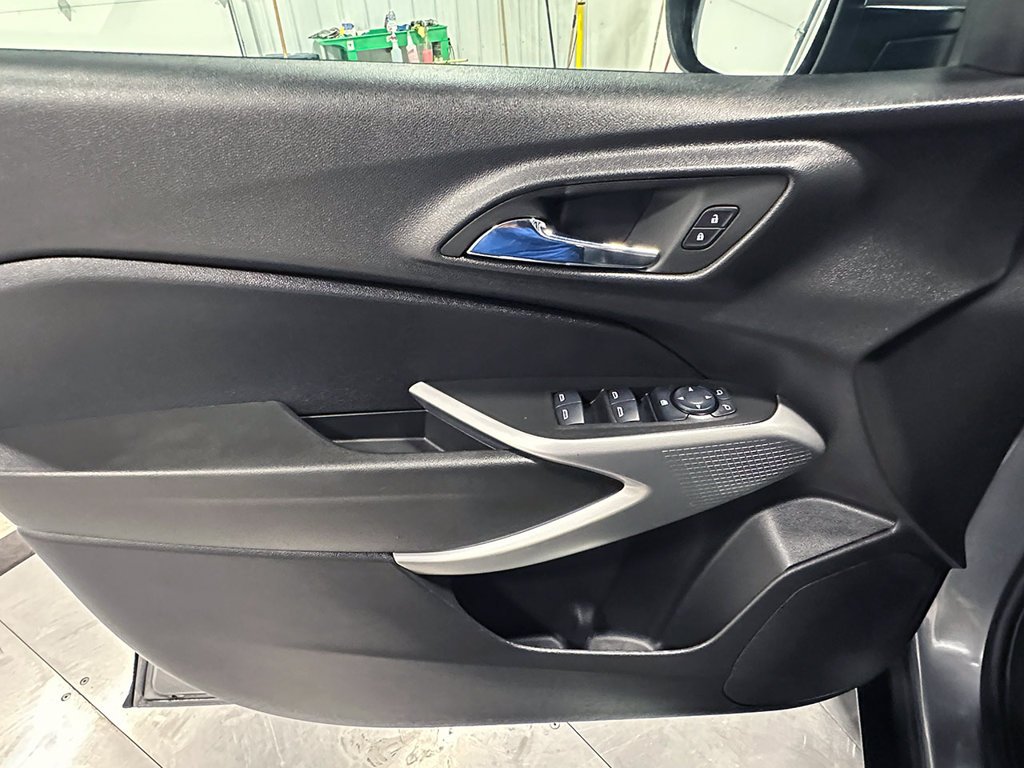 Used 2024 Gray Chevrolet LS image 18
