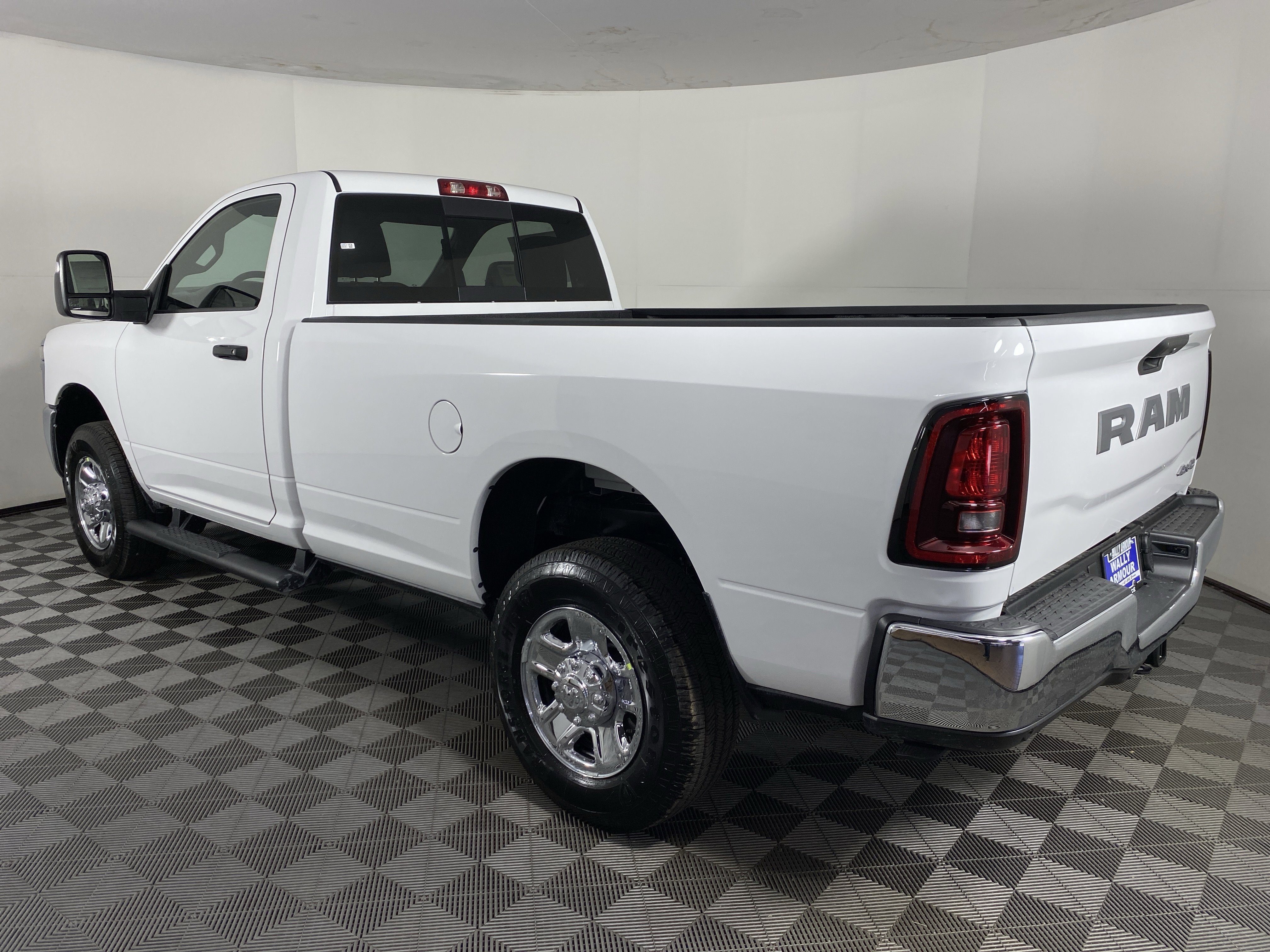 2026 RAM 2500 Tradesman - Photo 8