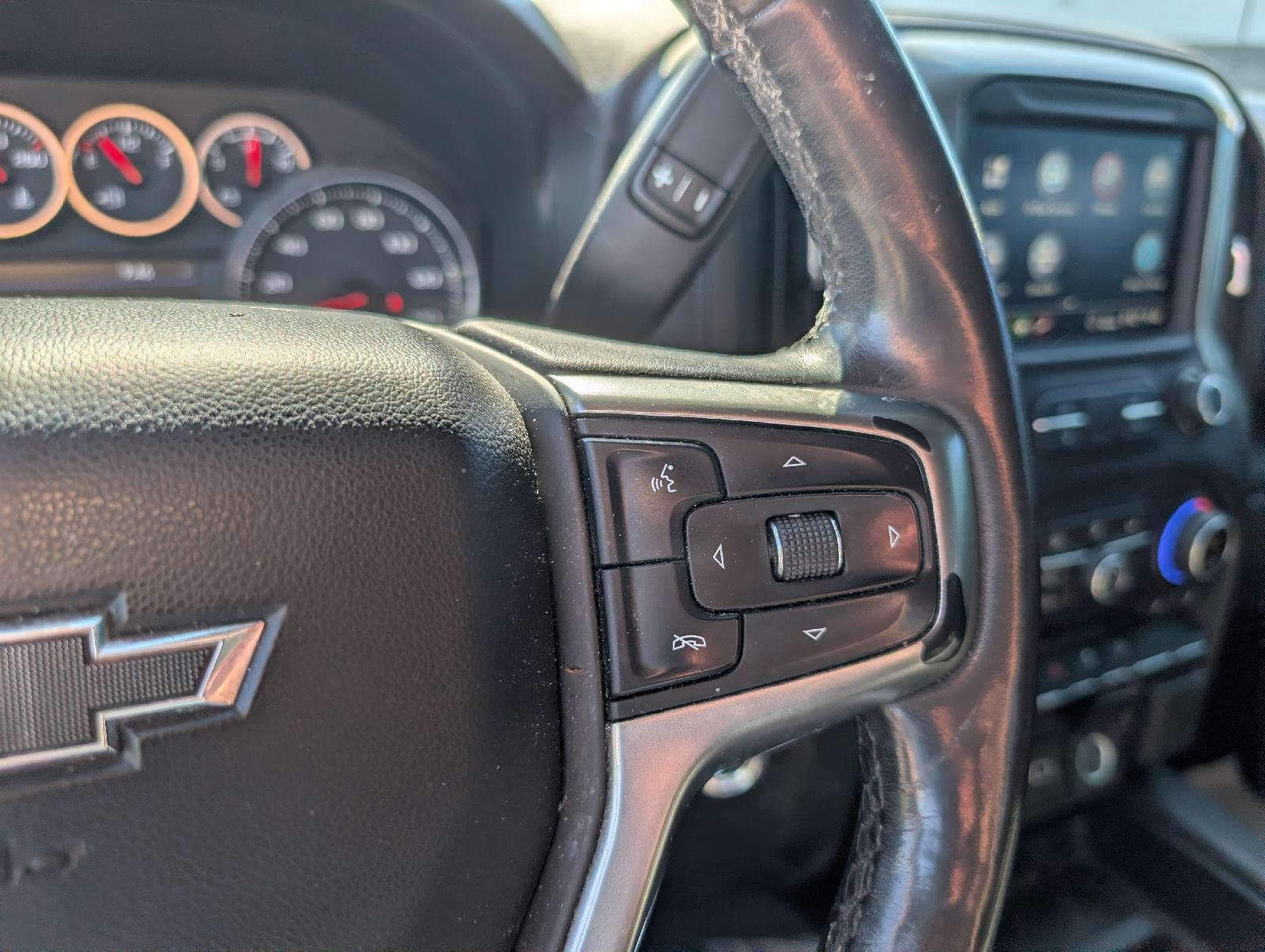Used 2020 Summit White Chevrolet RST image 18