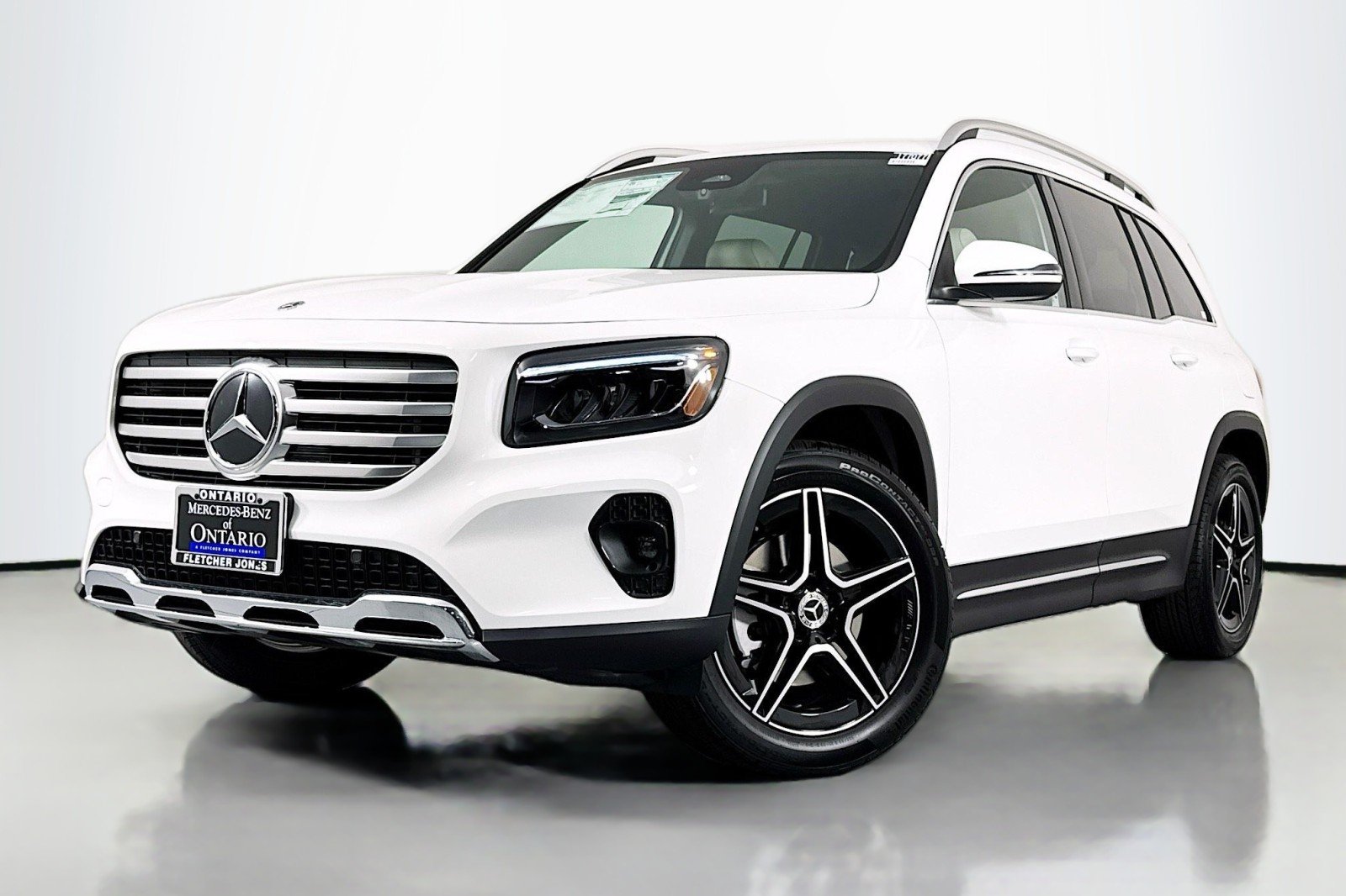 2026 Mercedes-Benz GLB GLB 250's photo