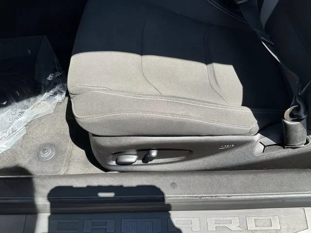 Used 2019 Silver Ice Metallic Chevrolet 1LT image 16