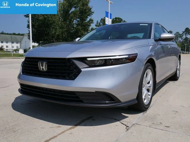 Used 2023 Lunar Silver Metallic Honda LX image 7