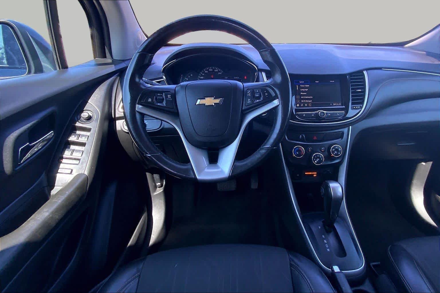 Used 2022 Shadow Gray Metallic Chevrolet LT image 6