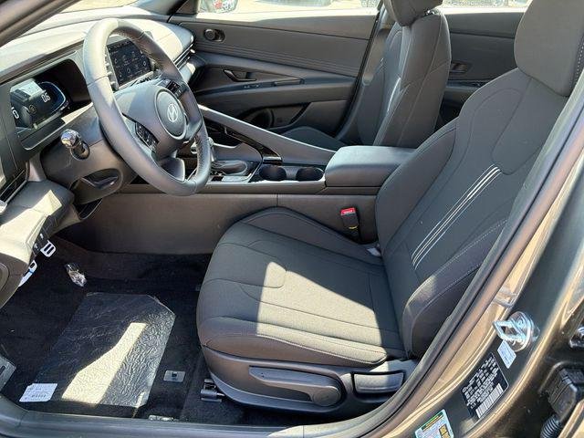 New 2026 Gray Hyundai SEL Sport Premium image 15
