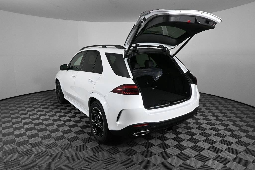 New 2026 MANUFAKTUR Moonlight White Metallic Mercedes-Benz GLE 350 image 72