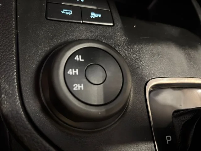Used 2021 White Ford XLT image 22