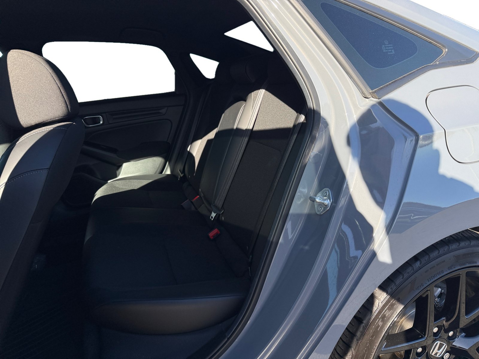 2025 Honda Civic Sport - Photo 16