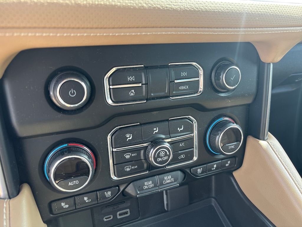 Used 2021 Beige Chevrolet Premier image 24
