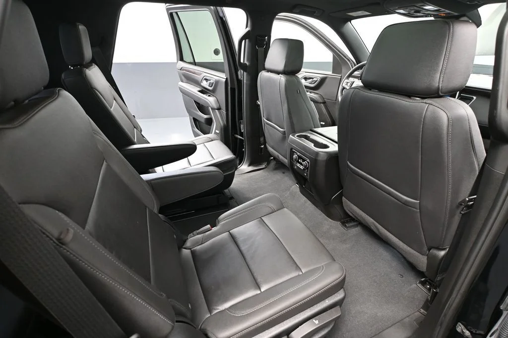 Used 2024 Black Chevrolet Z71 image 42