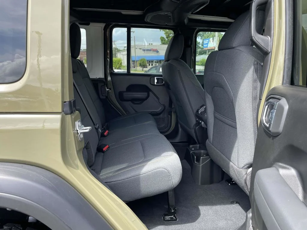 New 2025 41 Exterior Paint Jeep Willys Apex image 17