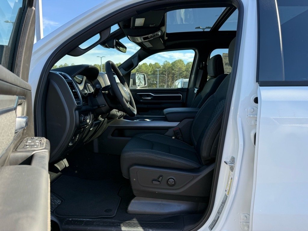 2026 Ram 1500 Big Horn photo 3