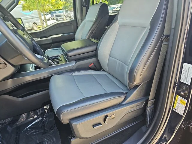 Used 2025 Blue Ford Lariat image 15