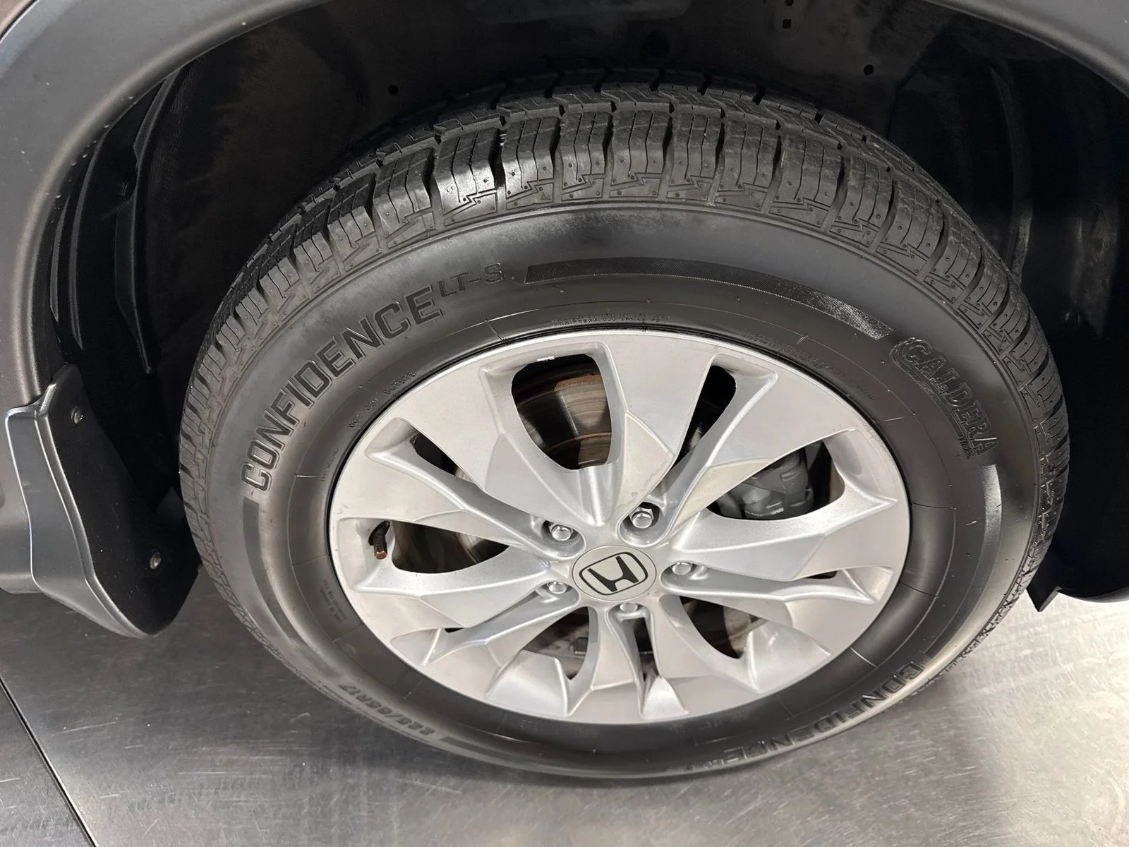 Used 2014  Honda EX-L image 29