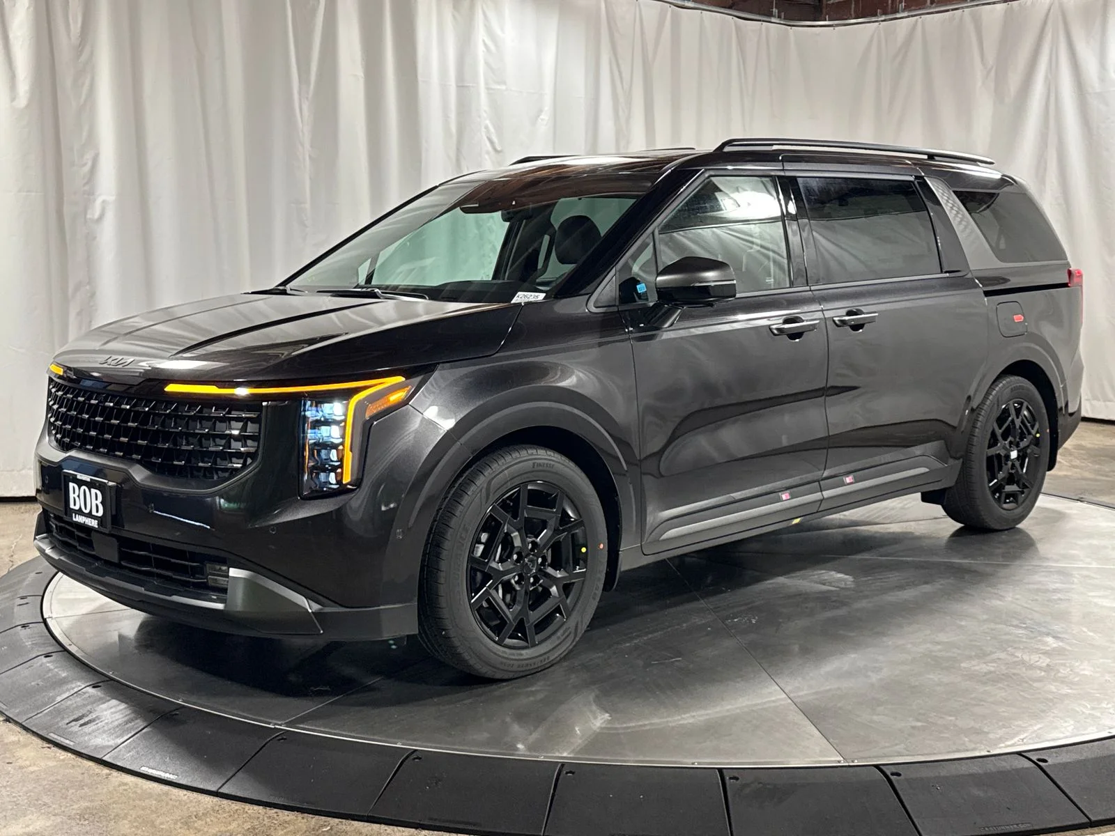 2026 Kia Sedona SX Prestige's photo