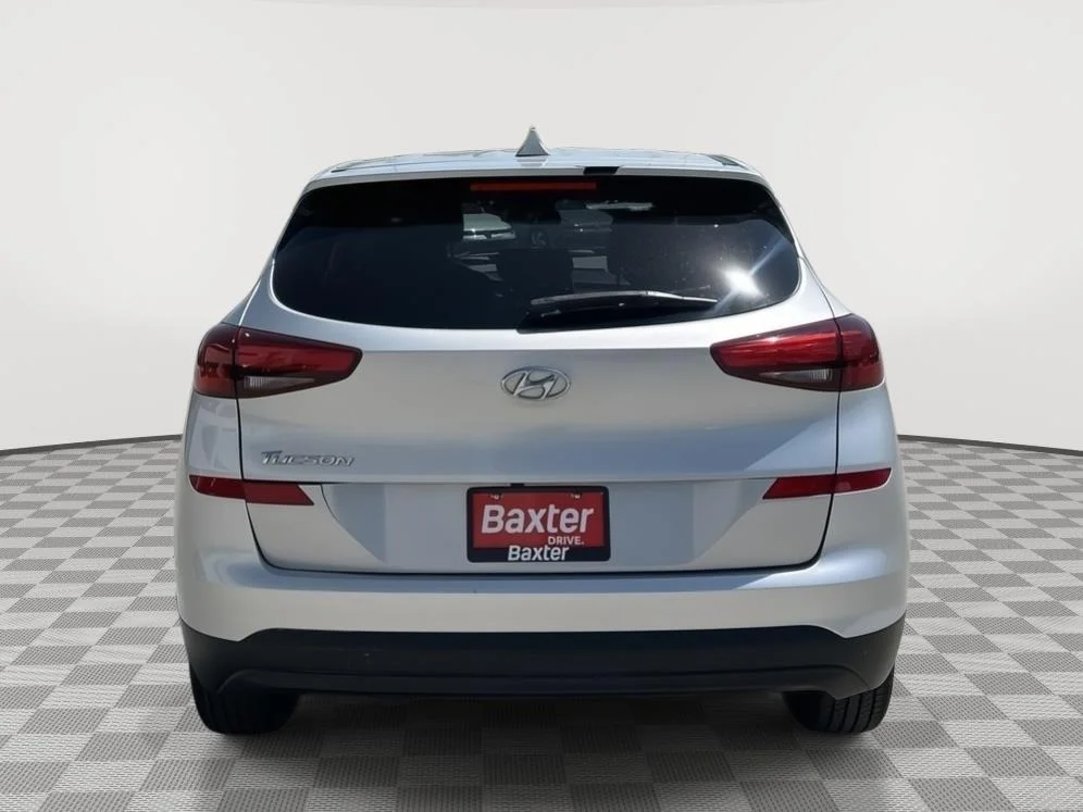 Certified Used 2019 WHITE Hyundai SE image 7