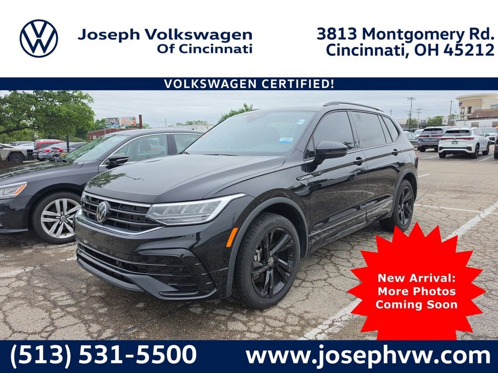 2024 Volkswagen Tiguan 2.0T SE R-Line Black's photo
